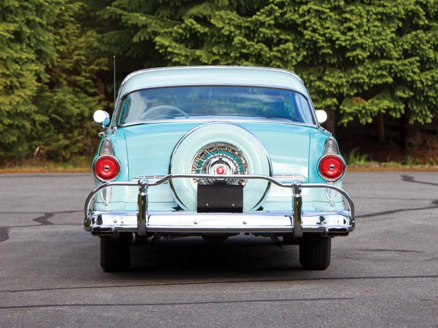 Ford Fairlane Crown Victoria Skyliner 1955 года  (фото 11 из 36)